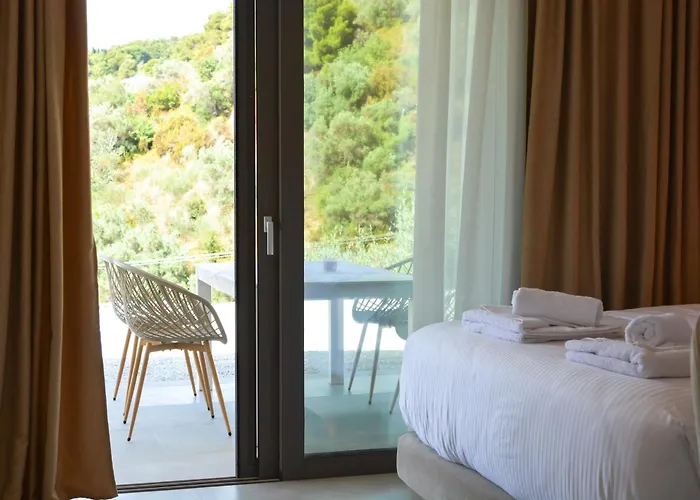 アパート Elysium Luxury Living スキアトスタウン