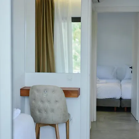 Elysium Luxury Living アパート