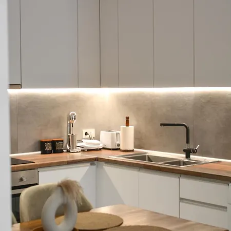 Elysium Luxury Living アパート *