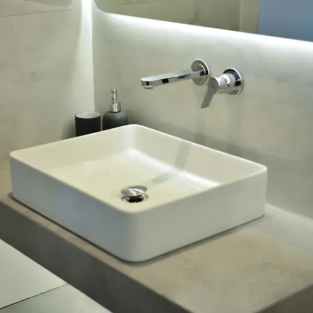 Elysium Luxury Living アパート スキアトスタウン